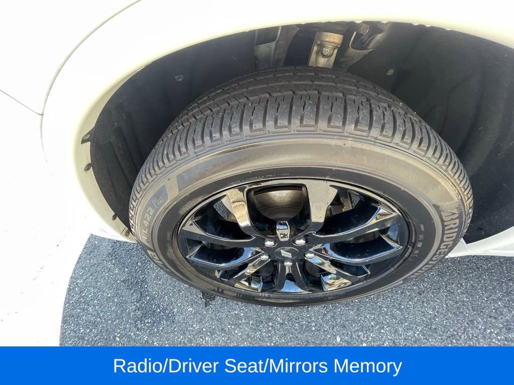 Used 2020 Dodge Durango GT AWD/4WD image 14