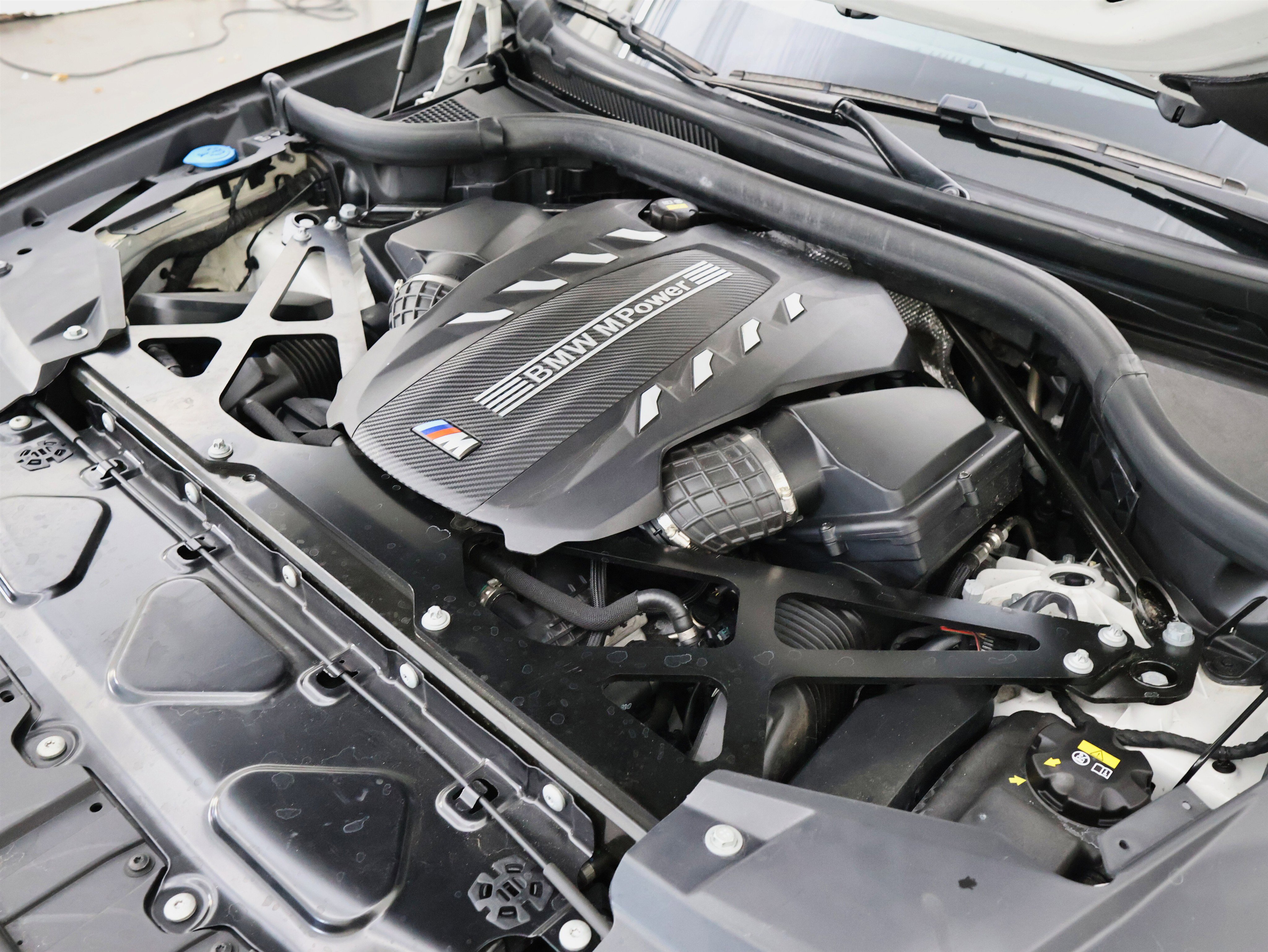 Used 2021 BMW X6 M w/ Executive Package image 60