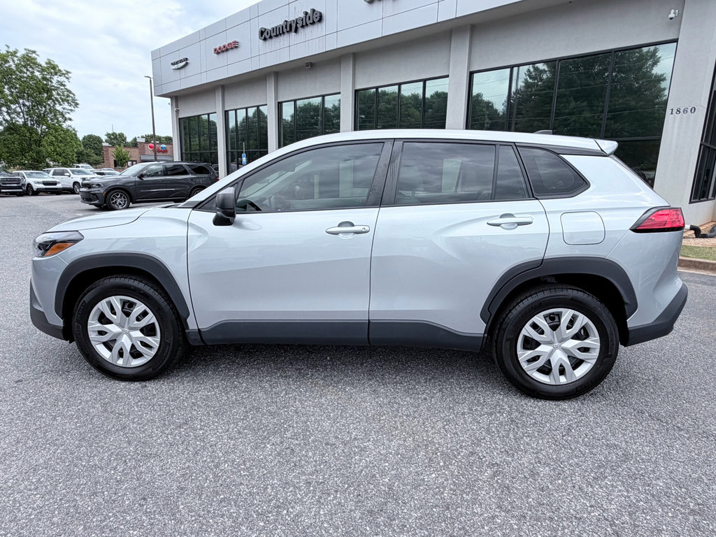 Used 2022 Toyota Corolla Cross L FWD image 5