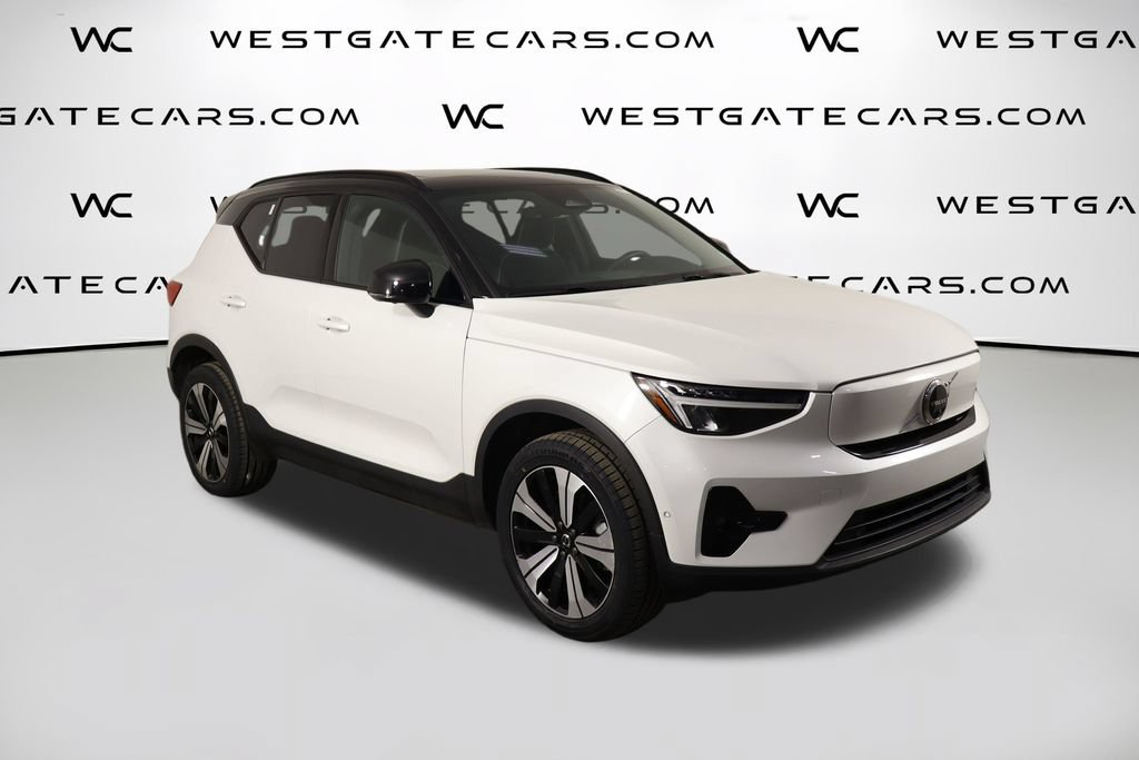 Used 2023 Volvo XC40 Recharge Plus AWD/4WD image 41