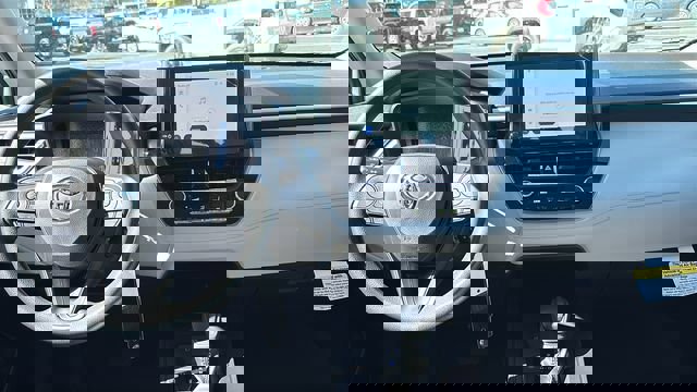 New 2026 Toyota Corolla Cross L image 8