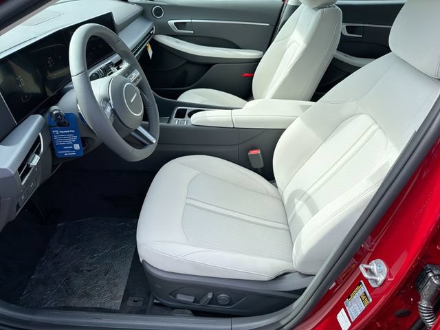 New 2026 Hyundai Sonata SEL FWD image 15