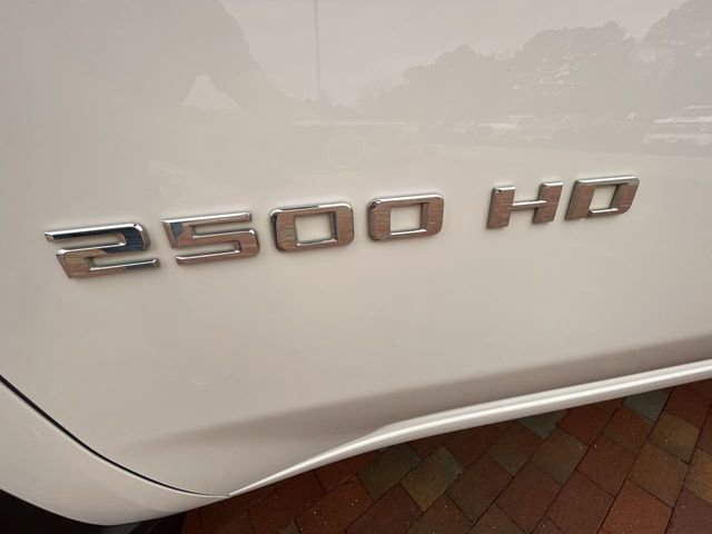 Used 2021 Chevrolet Silverado 2500 LT w/ Convenience Package image 30