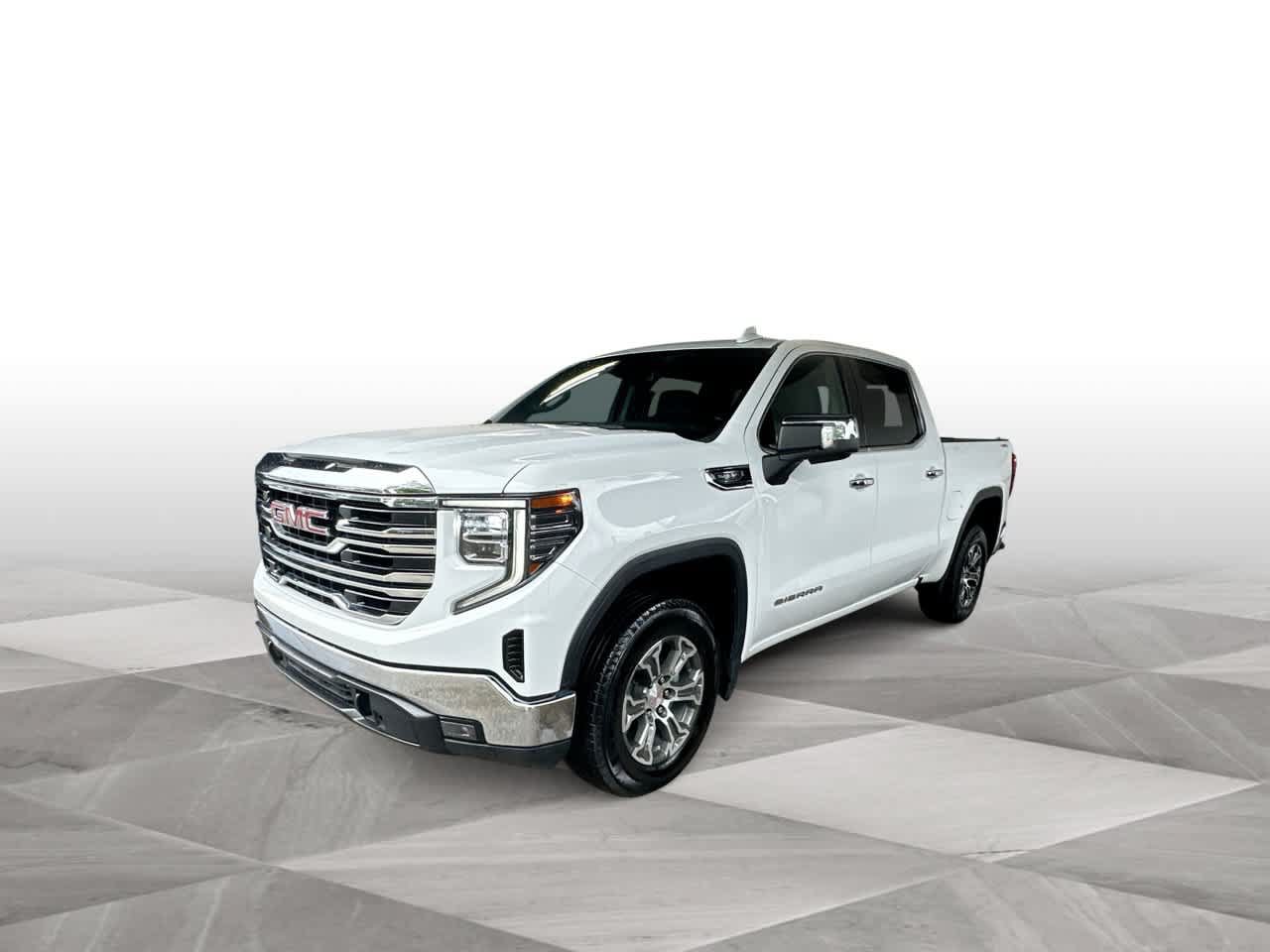 Used 2025 GMC Sierra 1500 SLT AWD/4WD image 4