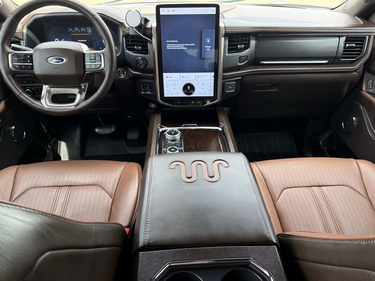 Used 2024 Ford Expedition King Ranch image 10