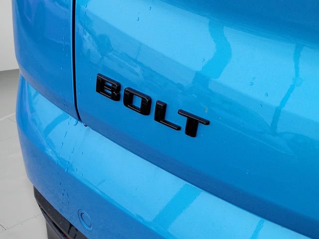 New 2027 Chevrolet Bolt LT w/ Comfort Package FWD image 5