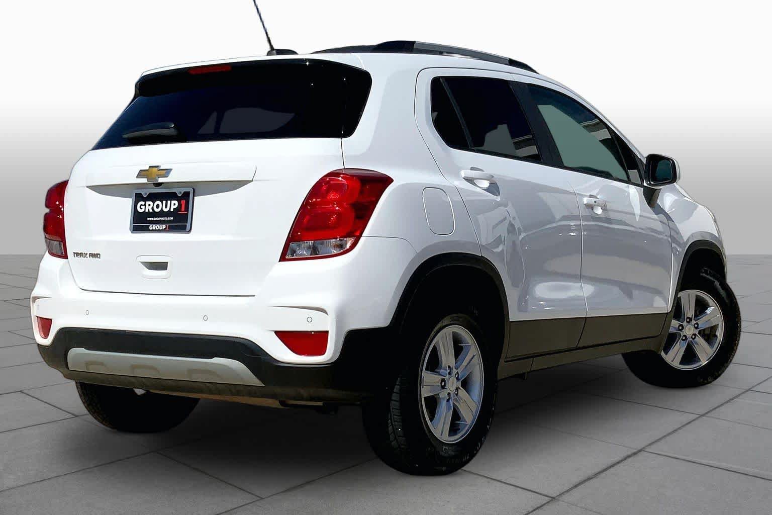 Certified 2022 Chevrolet Trax LT w/ Driver Confidence Package AWD/4WD image 13