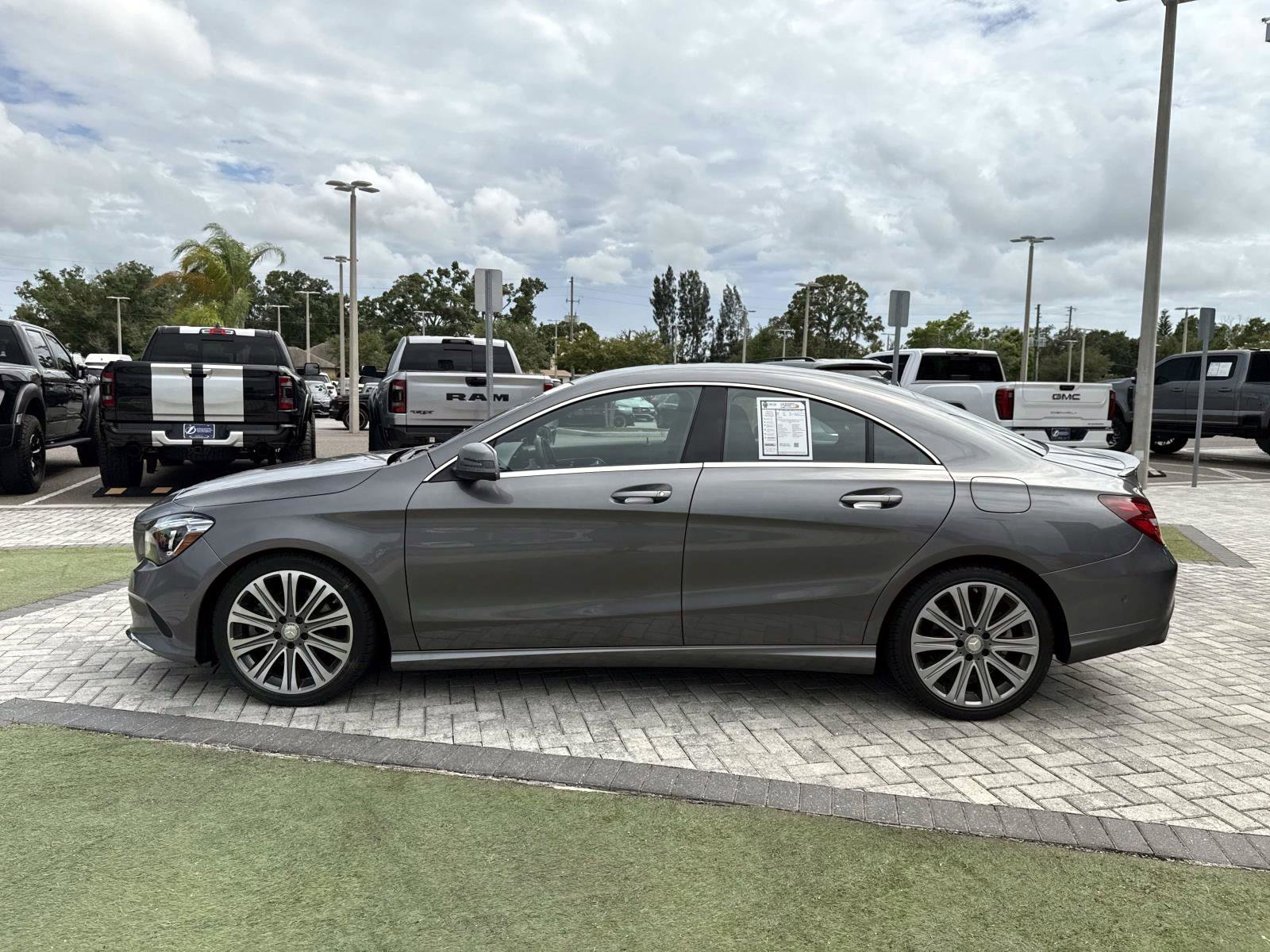 Used 2017 Mercedes-Benz CLA 250 image 4
