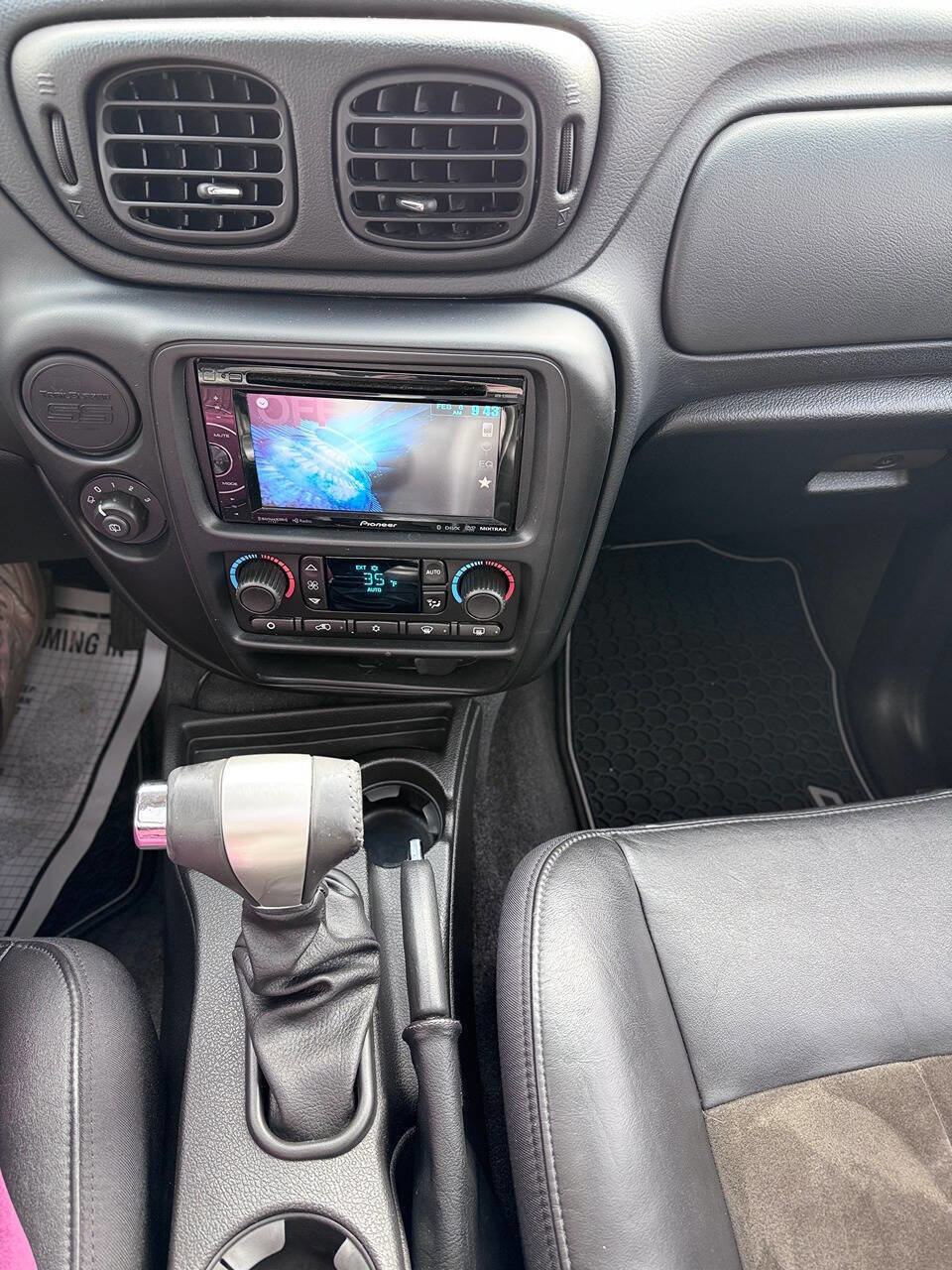 Used 2007 Chevrolet TrailBlazer SS image 12