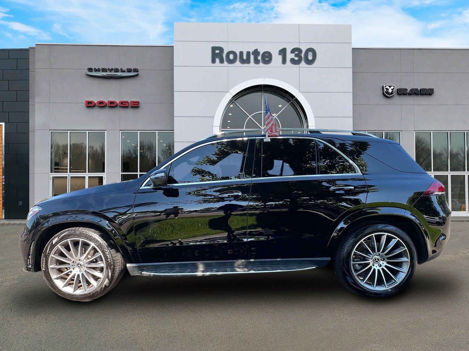 Used 2021 Mercedes-Benz GLE 450 4MATIC image 5