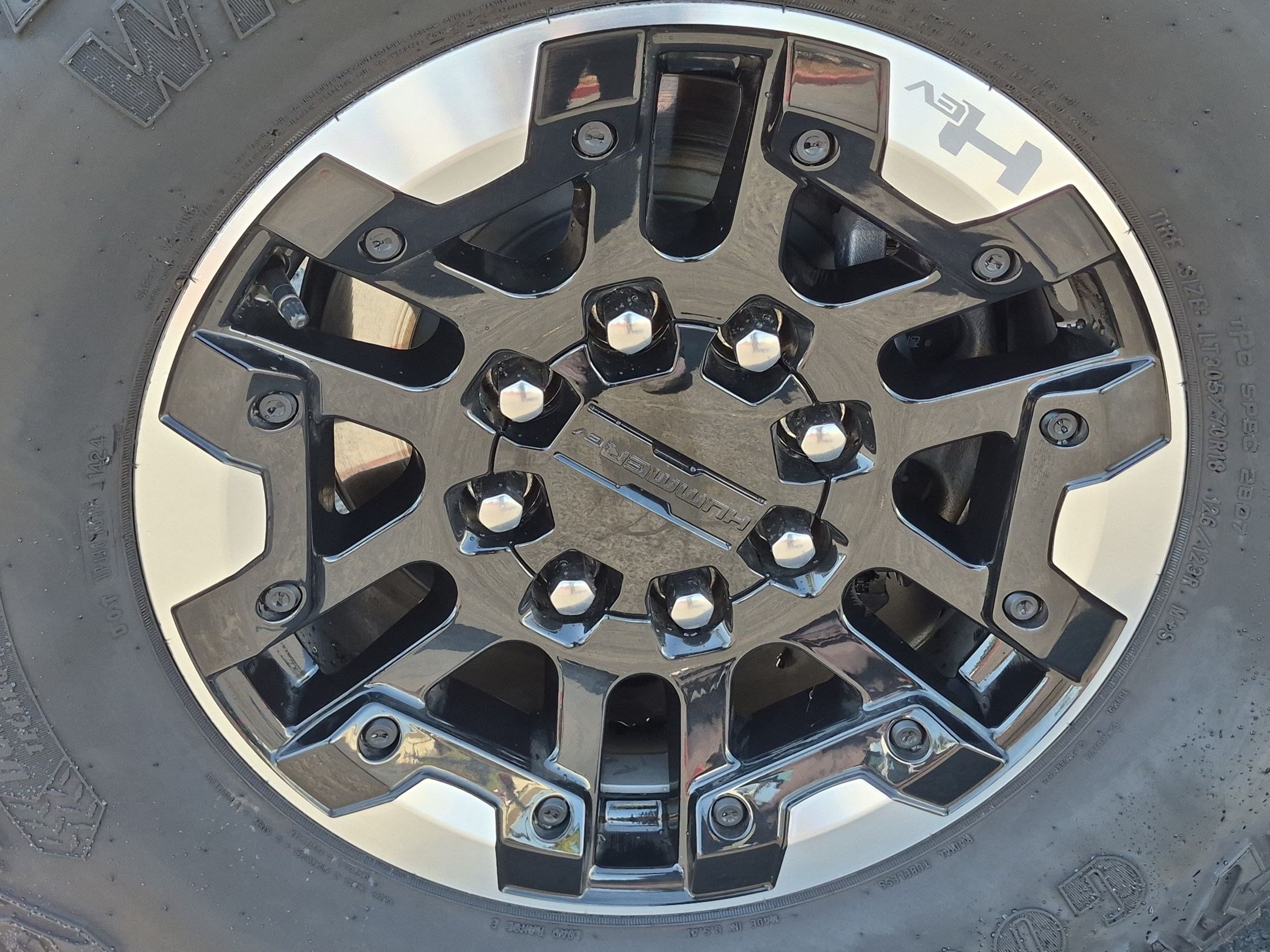 Used 2024 GMC Hummer EV 3X w/ Extreme Off-Road Package AWD/4WD image 13