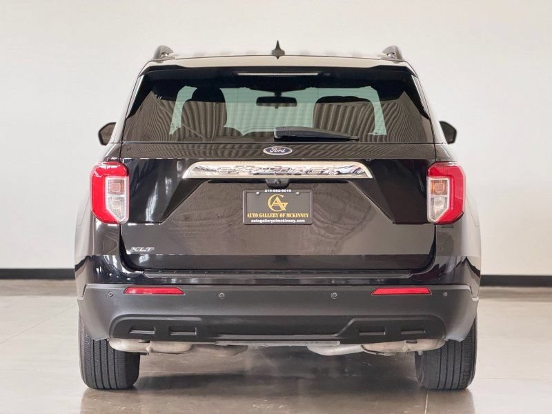 Used 2022 Ford Explorer XLT RWD image 6