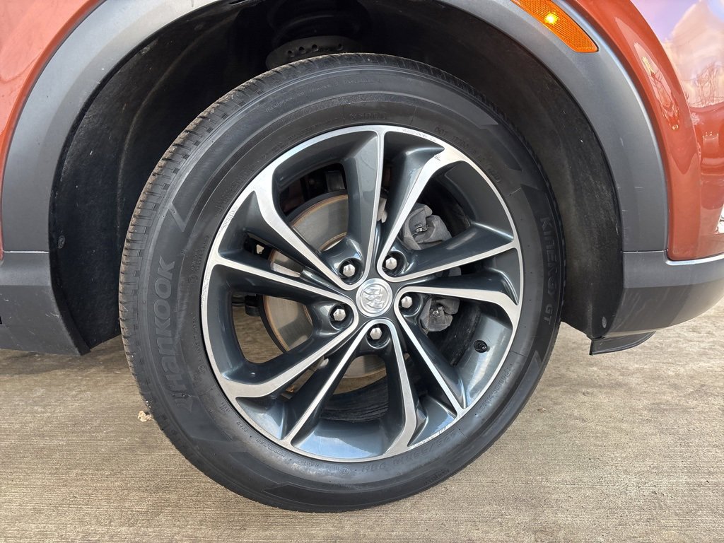 Used 2020 Buick Encore GX Essence image 29