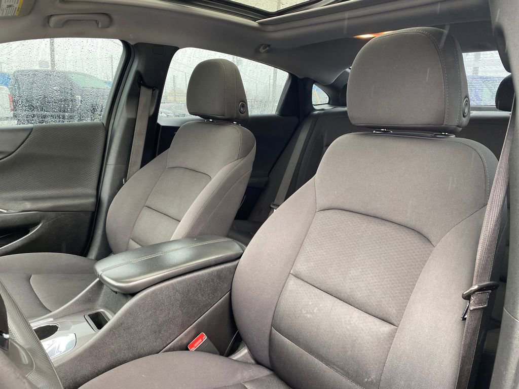 Used 2021 Chevrolet Malibu LT image 8