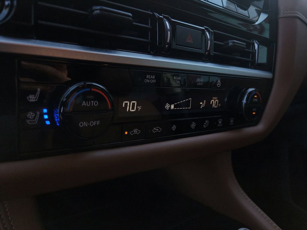 Used 2025 Nissan Pathfinder Platinum w/ Cargo Package image 20