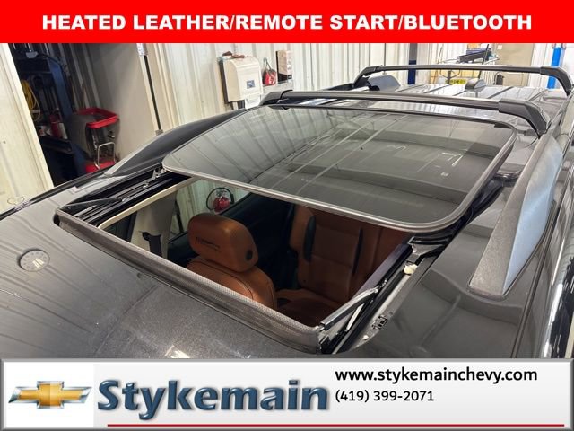 Used 2017 GMC Acadia SLT image 2