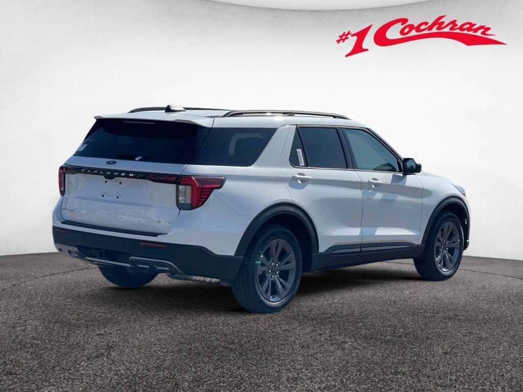 New 2026 Ford Explorer Active w/ Active Comfort Package AWD/4WD image 5
