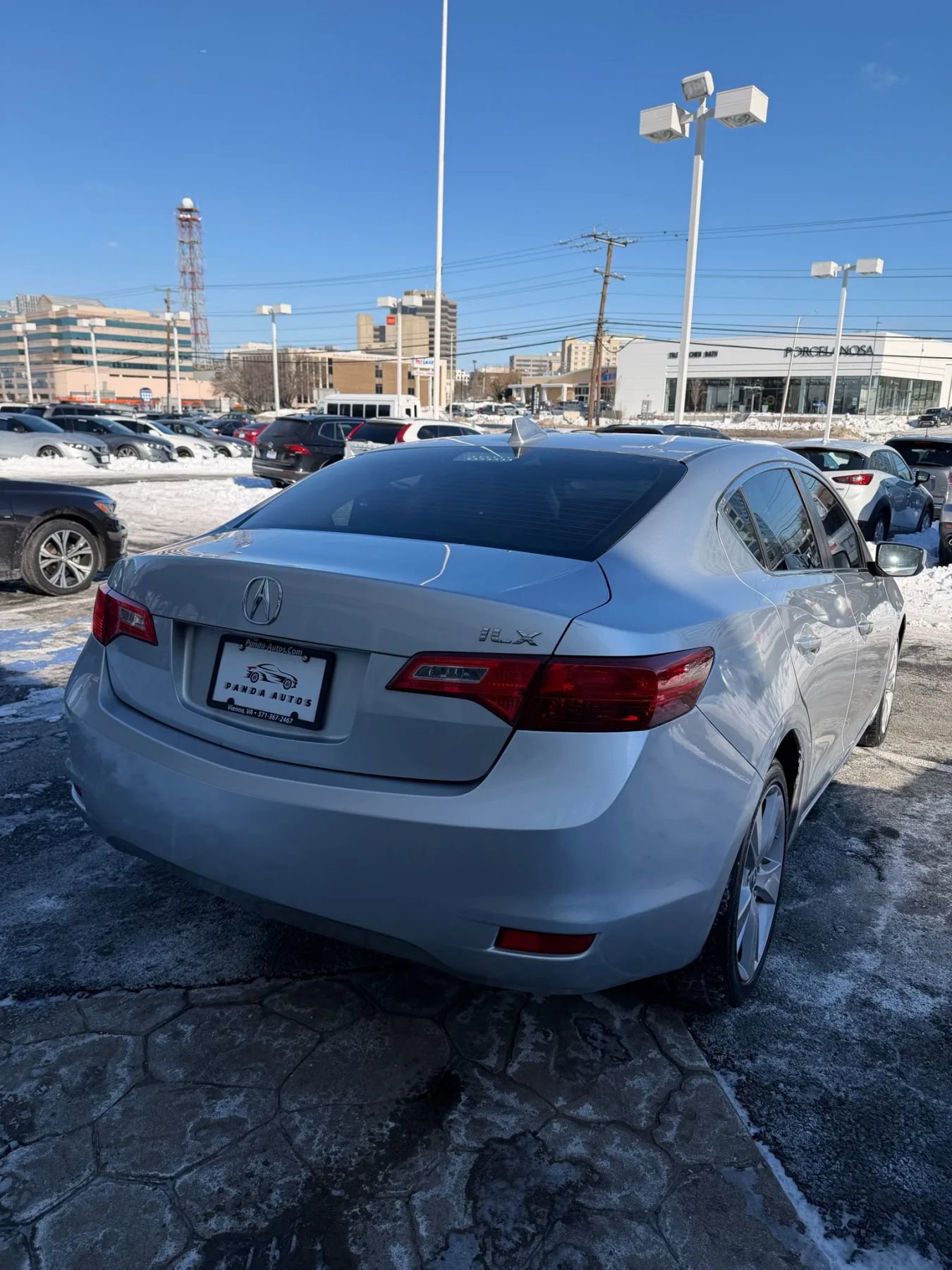 Used 2015 Acura ILX w/ Technology Package image 7
