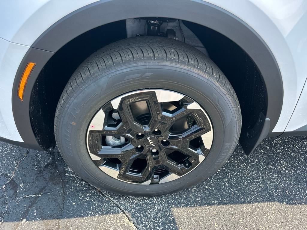 New 2025 Kia Sorento S image 38