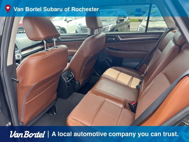 Used 2017 Subaru Outback 2.5i Touring AWD/4WD image 25
