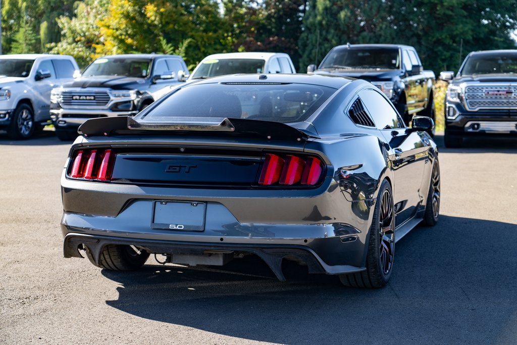 Used 2017 Ford Mustang GT Premium w/ GT Performance Package image 12