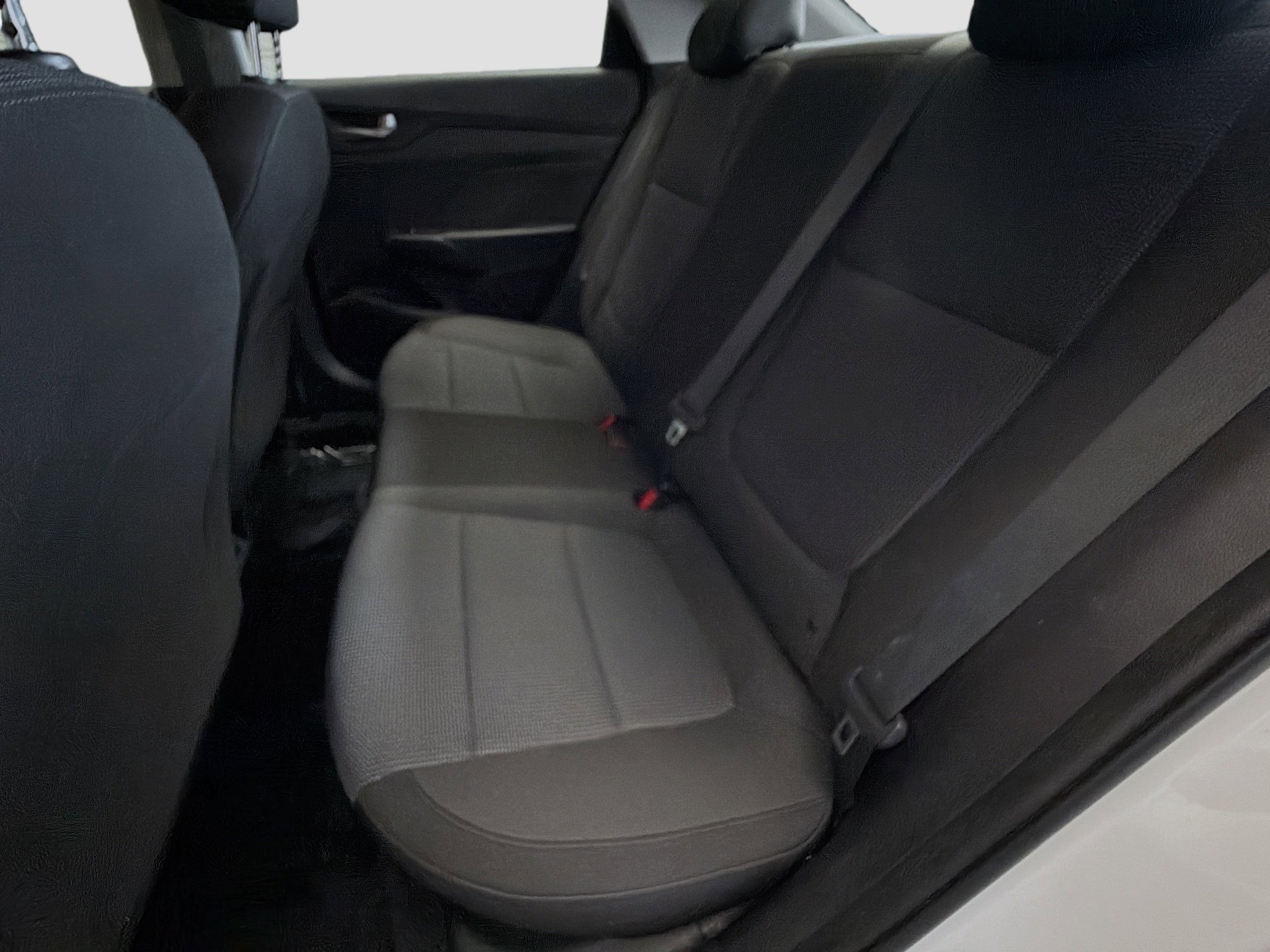 Used 2022 Hyundai Accent SEL FWD image 13