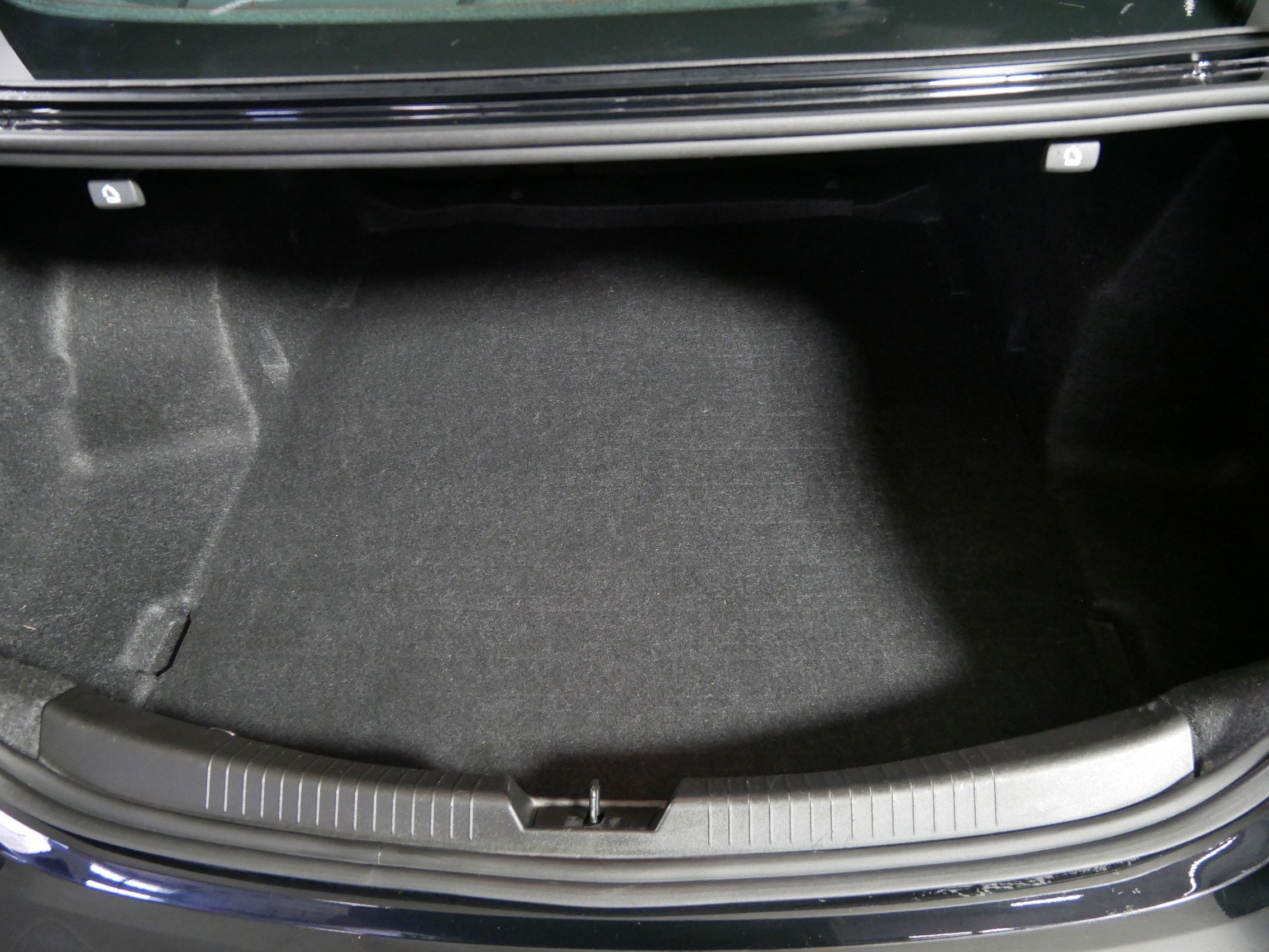 Used 2024 Chevrolet Malibu LT w/ Midnight Edition image 18