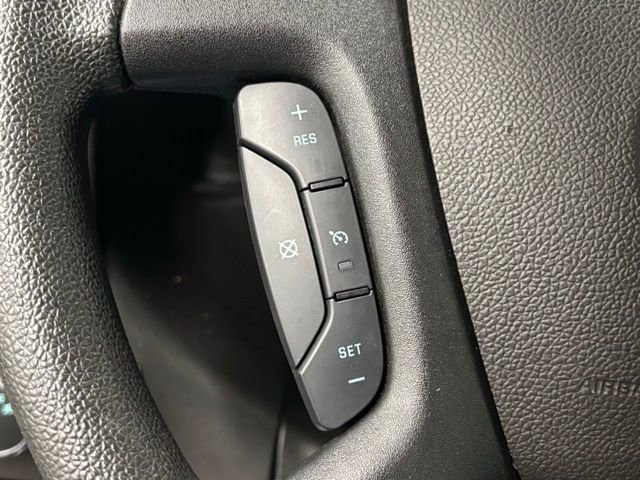 Used 2022 GMC Savana 2500 w/ Driver Convenience Package image 19