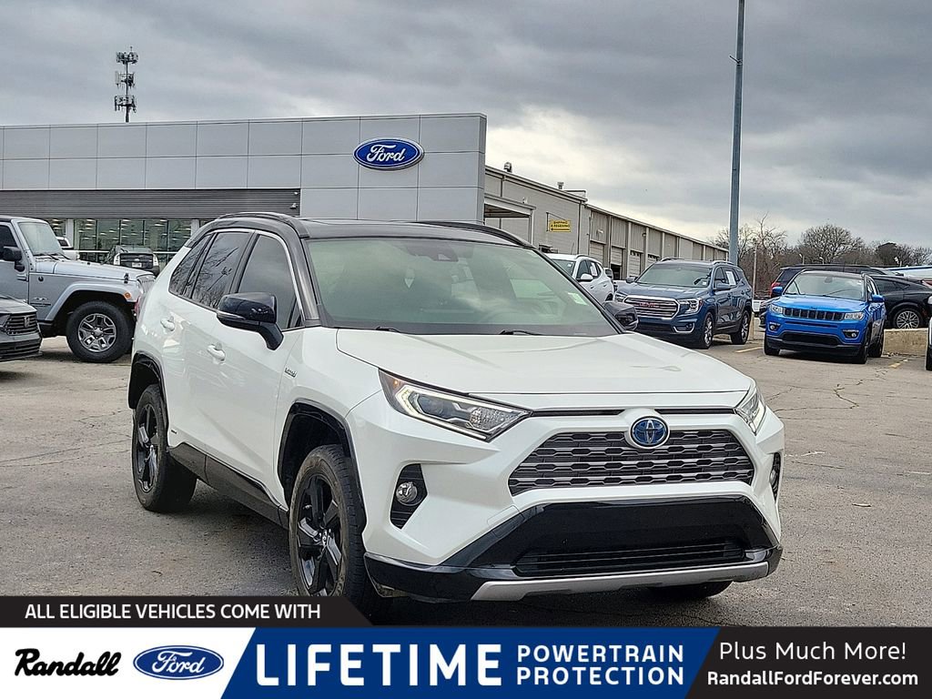 Used 2019 Toyota RAV4 XSE w/ XSE Weather Package image 1
