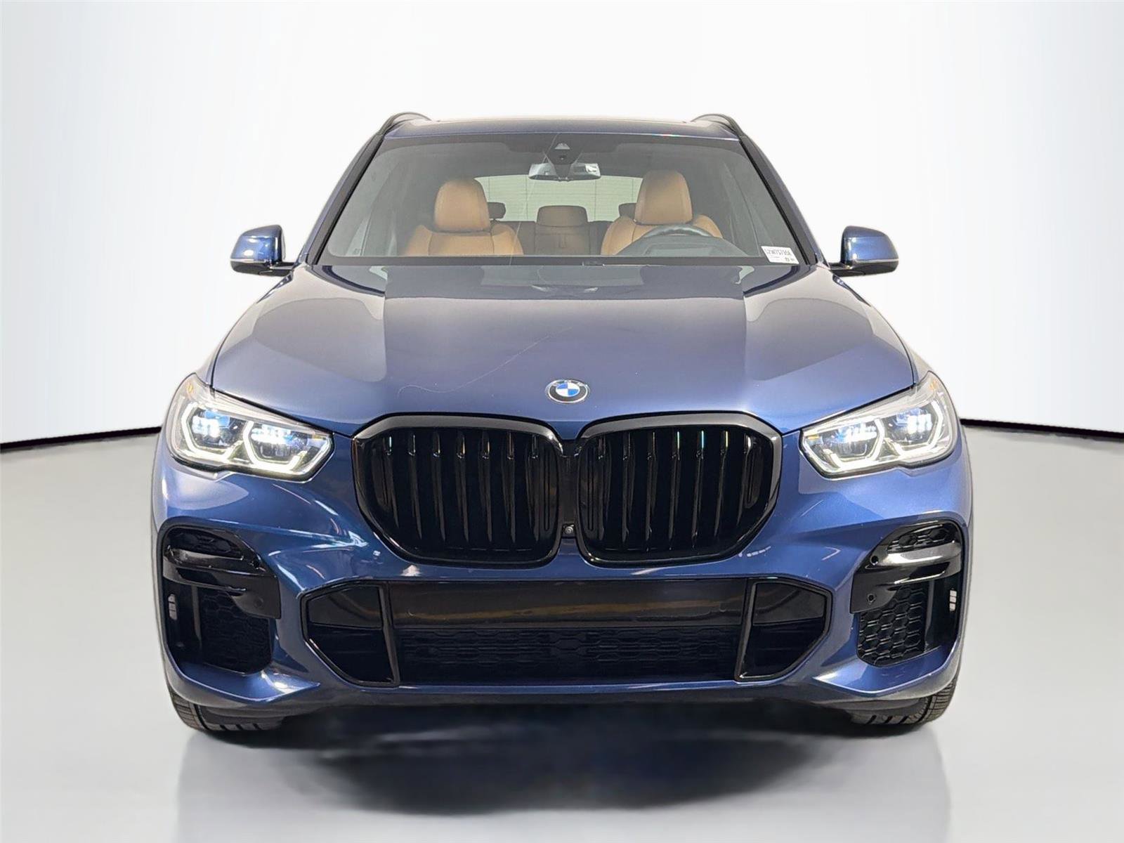 Used 2022 BMW X5 xDrive40i w/ M Sport Package AWD/4WD image 2