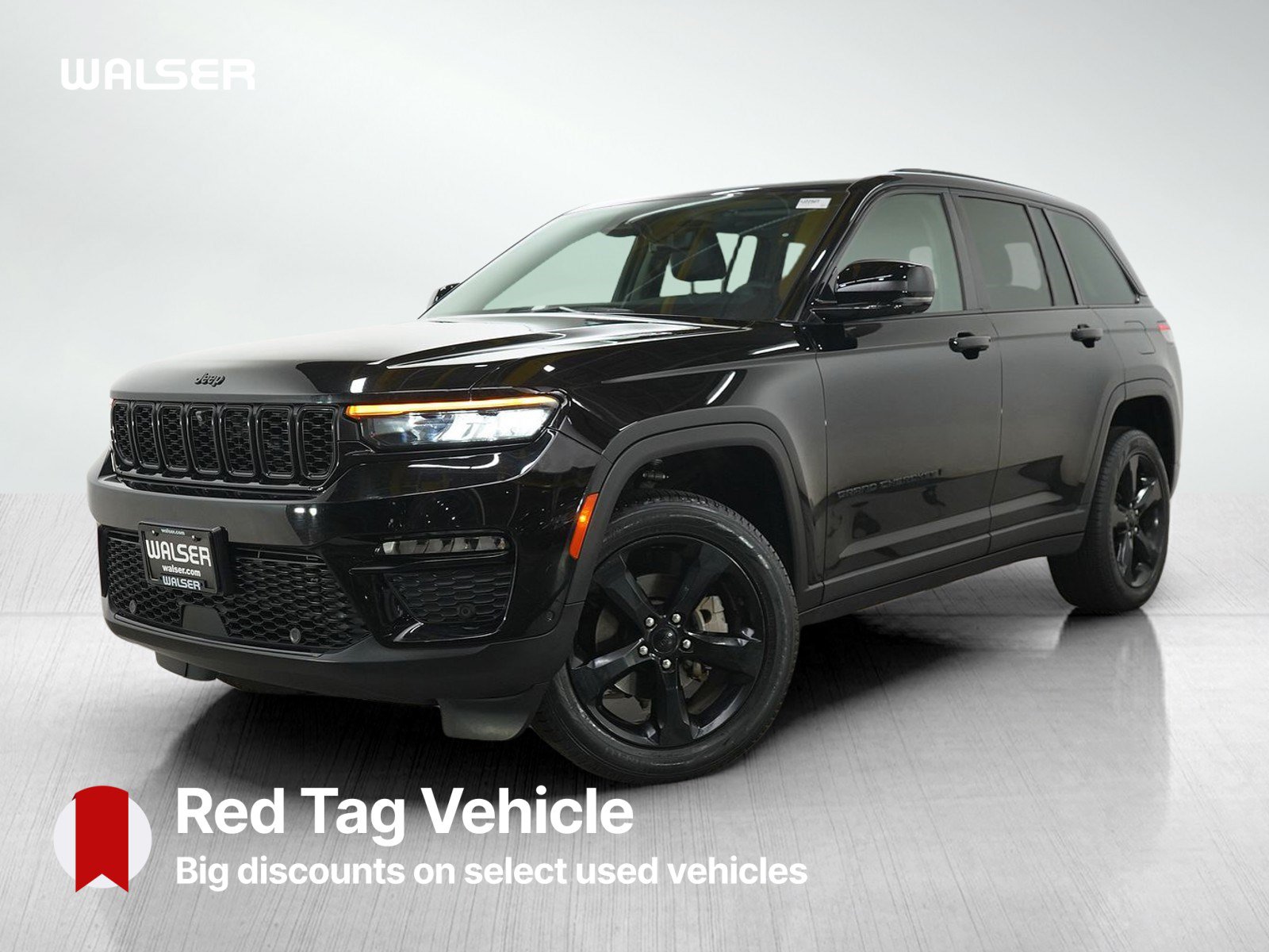 Used 2023 Jeep Grand Cherokee Limited w/ Luxury Tech Group II AWD/4WD image 1