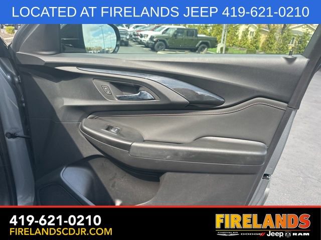 Used 2023 Chevrolet TrailBlazer RS w/ Convenience Package image 15