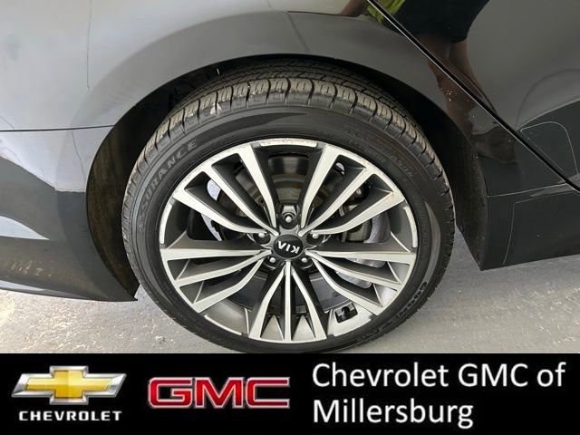 Used 2018 Kia Stinger AWD/4WD image 10