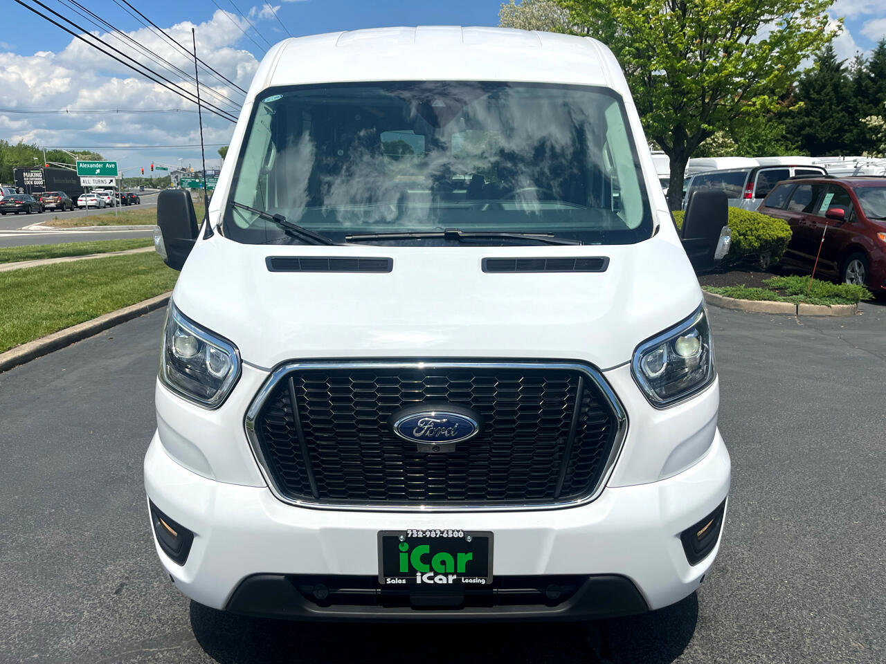 Used 2024 Ford Transit 350 XLT image 7