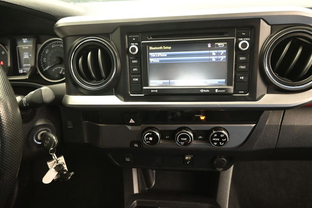 Used 2016 Toyota Tacoma SR5 w/ Towing Package RWD image 29