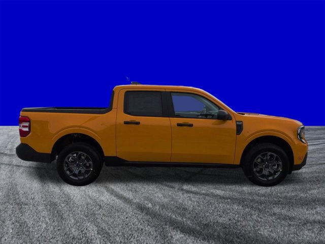 New 2026 Ford Maverick XLT FWD image 3