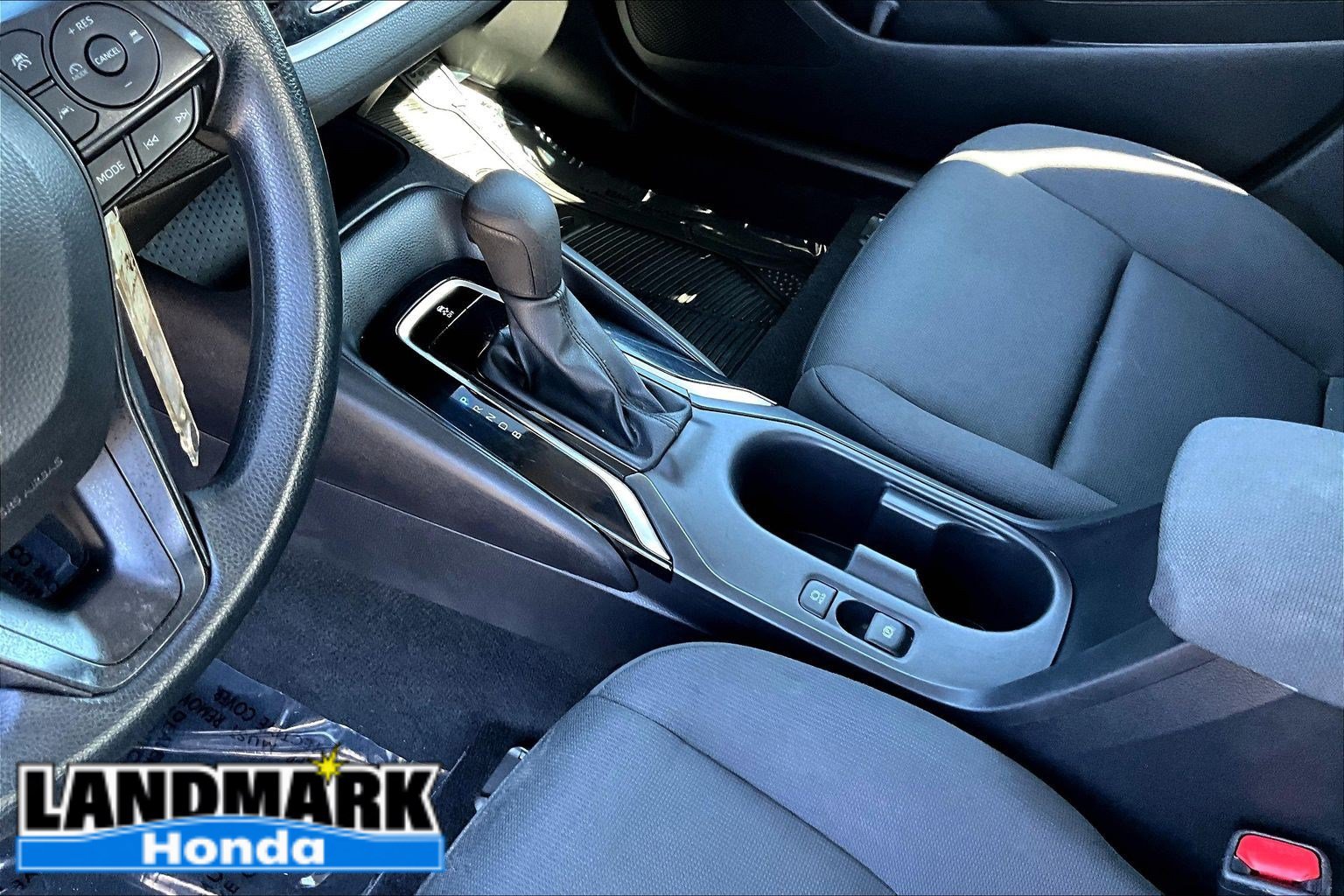 Used 2024 Toyota Corolla LE FWD image 14