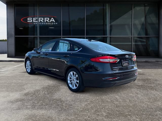 Used 2020 Ford Fusion SE FWD image 3