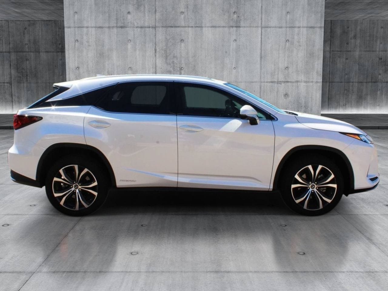 Used 2021 Lexus RX 450h AWD w/ Premium Package image 8