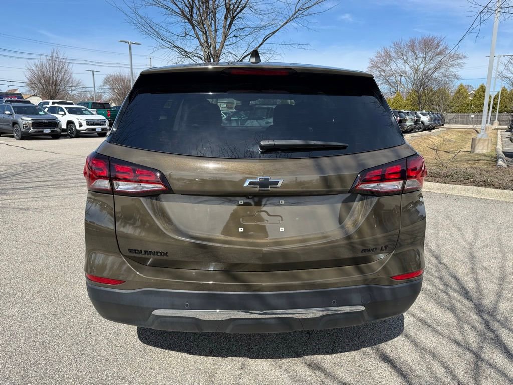 Used 2023 Chevrolet Equinox LT AWD/4WD image 4