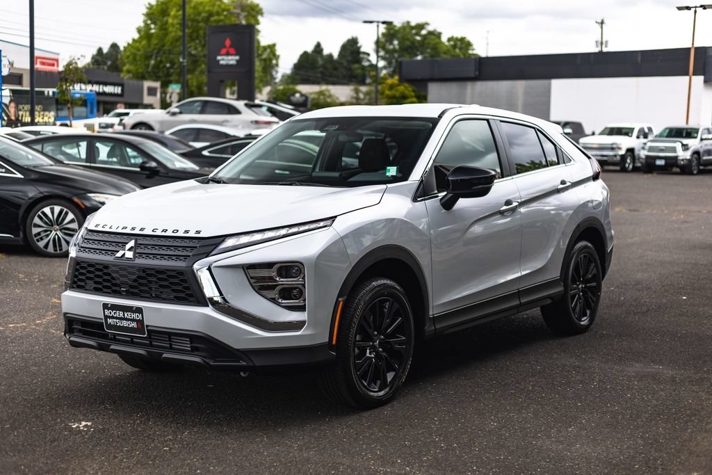 New 2026 Mitsubishi Eclipse Cross LE AWD/4WD image 4