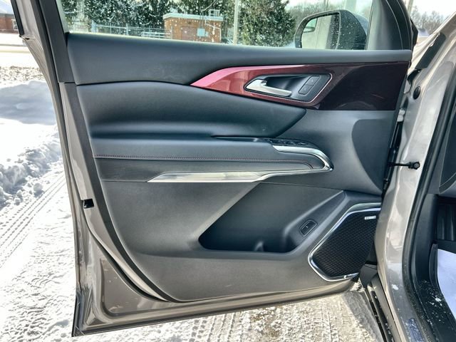 New 2026 Chevrolet Traverse Z71 w/ Enhanced Driving Package image 23