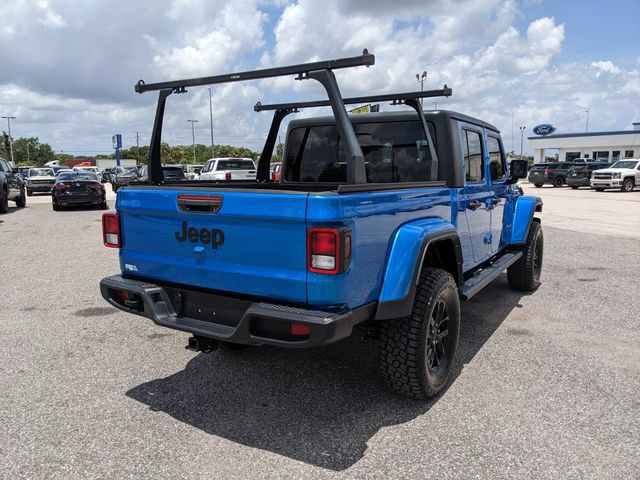 Used 2021 Jeep Gladiator Sport AWD/4WD image 4