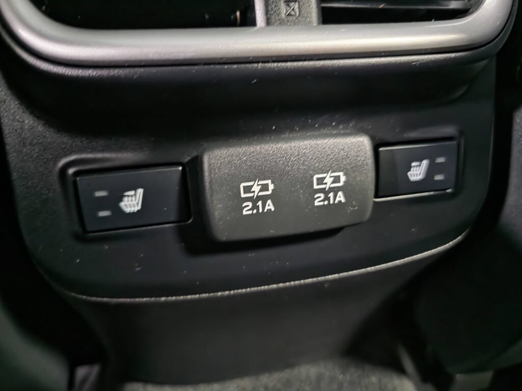 Used 2020 Subaru Outback Onyx Edition XT AWD/4WD image 19