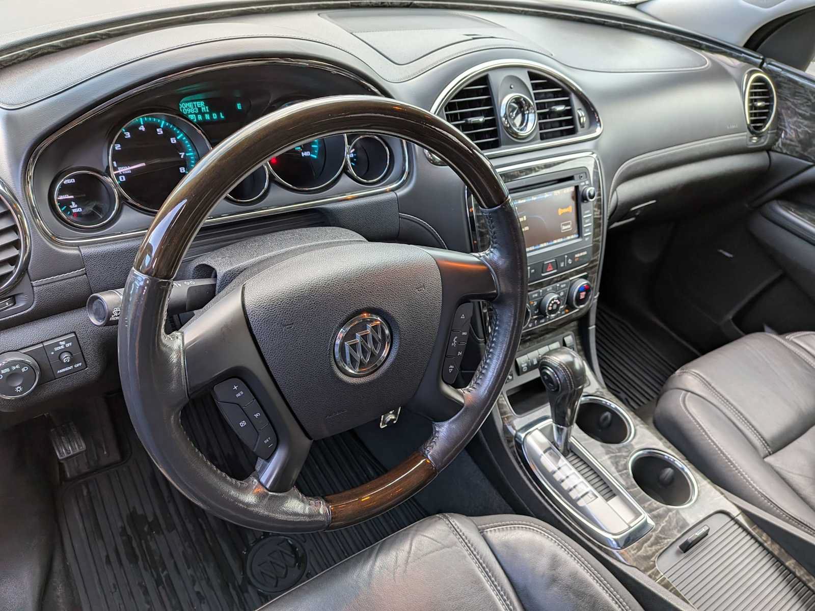 Used 2014 Buick Enclave Premium w/ Trailering Provision Package AWD/4WD image 2