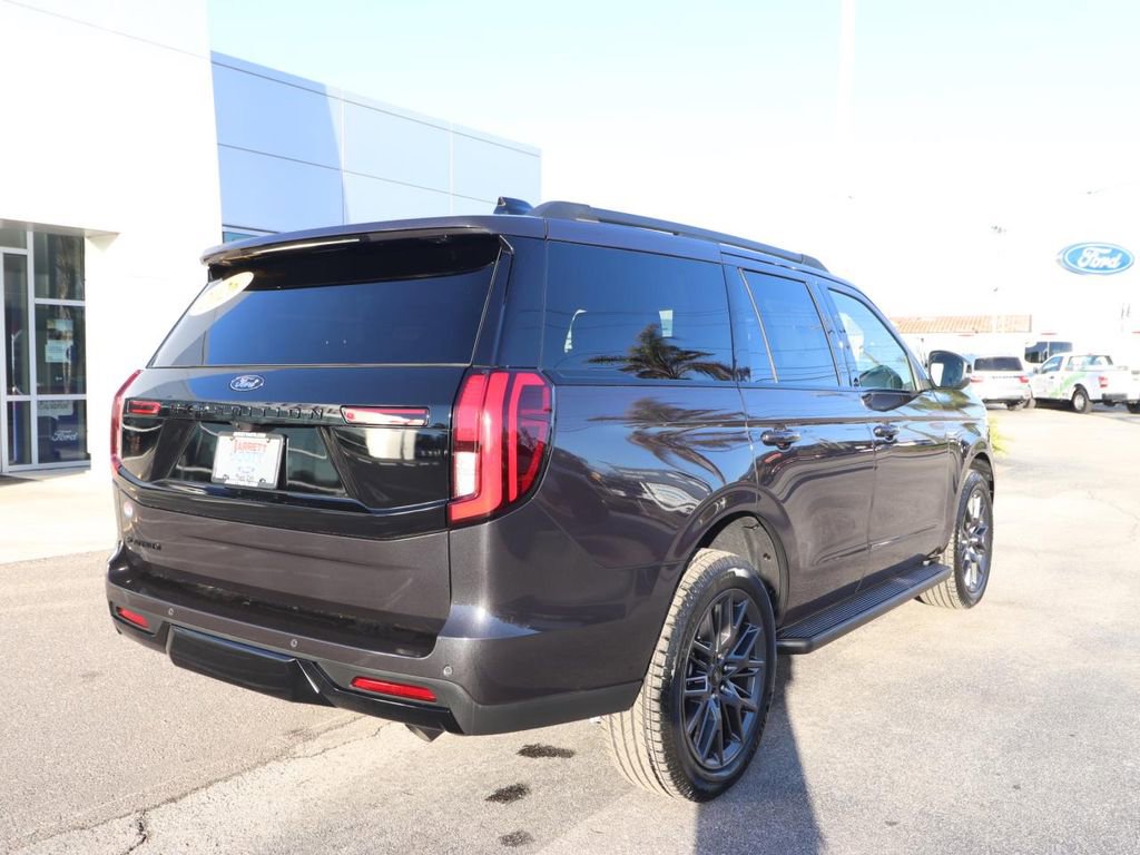 New 2026 Ford Expedition Platinum w/ Stealth Appearance Package image 15