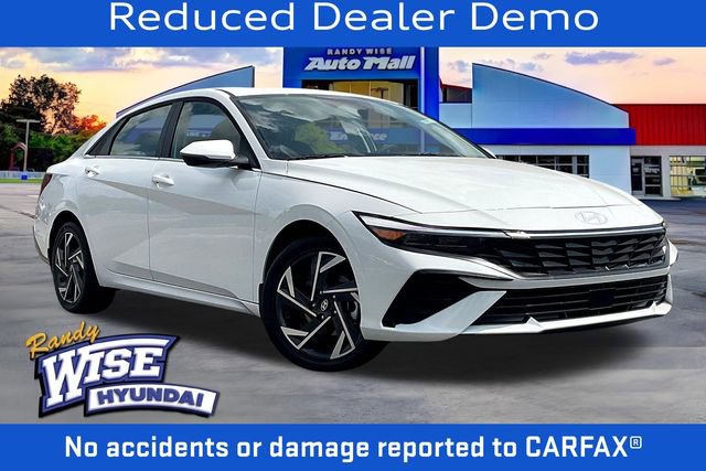 New 2025 Hyundai Elantra Limited FWD image 1