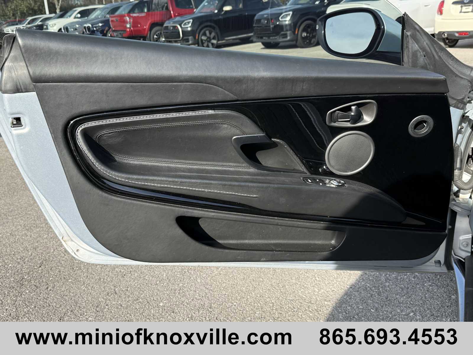 Used 2019 Aston Martin DB11 AMR image 13