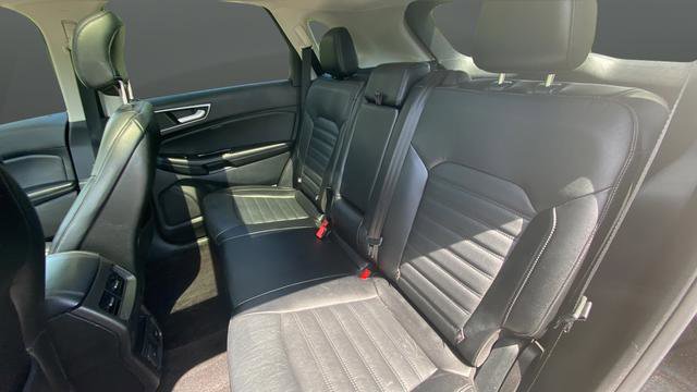 Used 2015 Ford Edge SEL w/ Equipment Group 201A AWD/4WD image 23