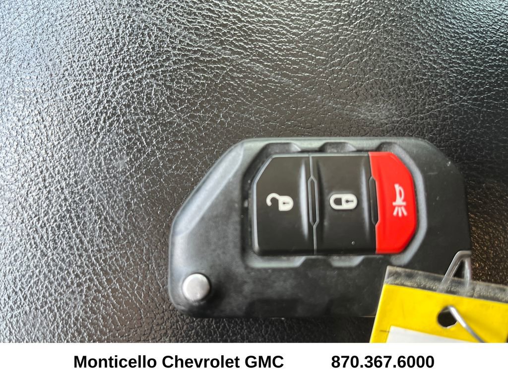 Used 2021 Jeep Wrangler Sport S image 23